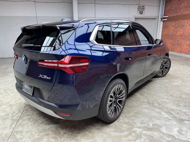 Used 2026 BMW X3 xDrive30i w/ Premium Package AWD/4WD image 5