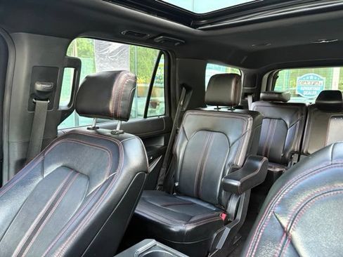 Used 2019 Ford Expedition Limited w/ Equipment Group 303A RWD image 23