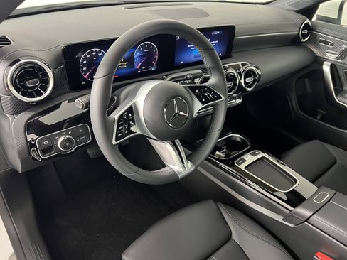 New 2026 Mercedes-Benz CLA 250 4MATIC image 18
