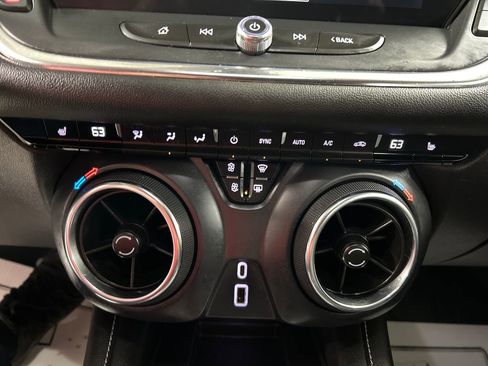 Used 2024 Chevrolet Blazer LT w/ Convenience Package image 19