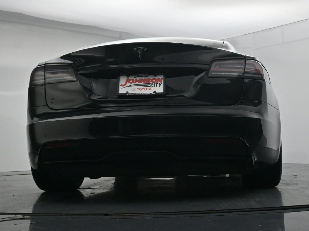 Used 2022 Tesla Model S AWD/4WD image 36