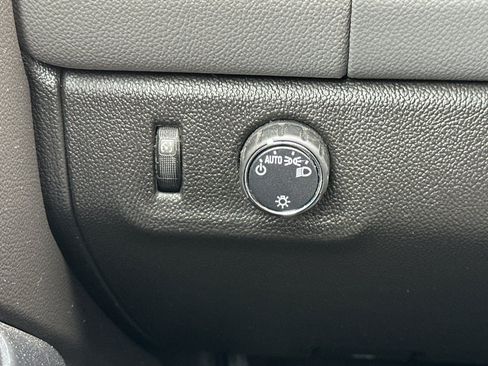Used 2016 Chevrolet Colorado W/T w/ WT Convenience Package RWD image 27