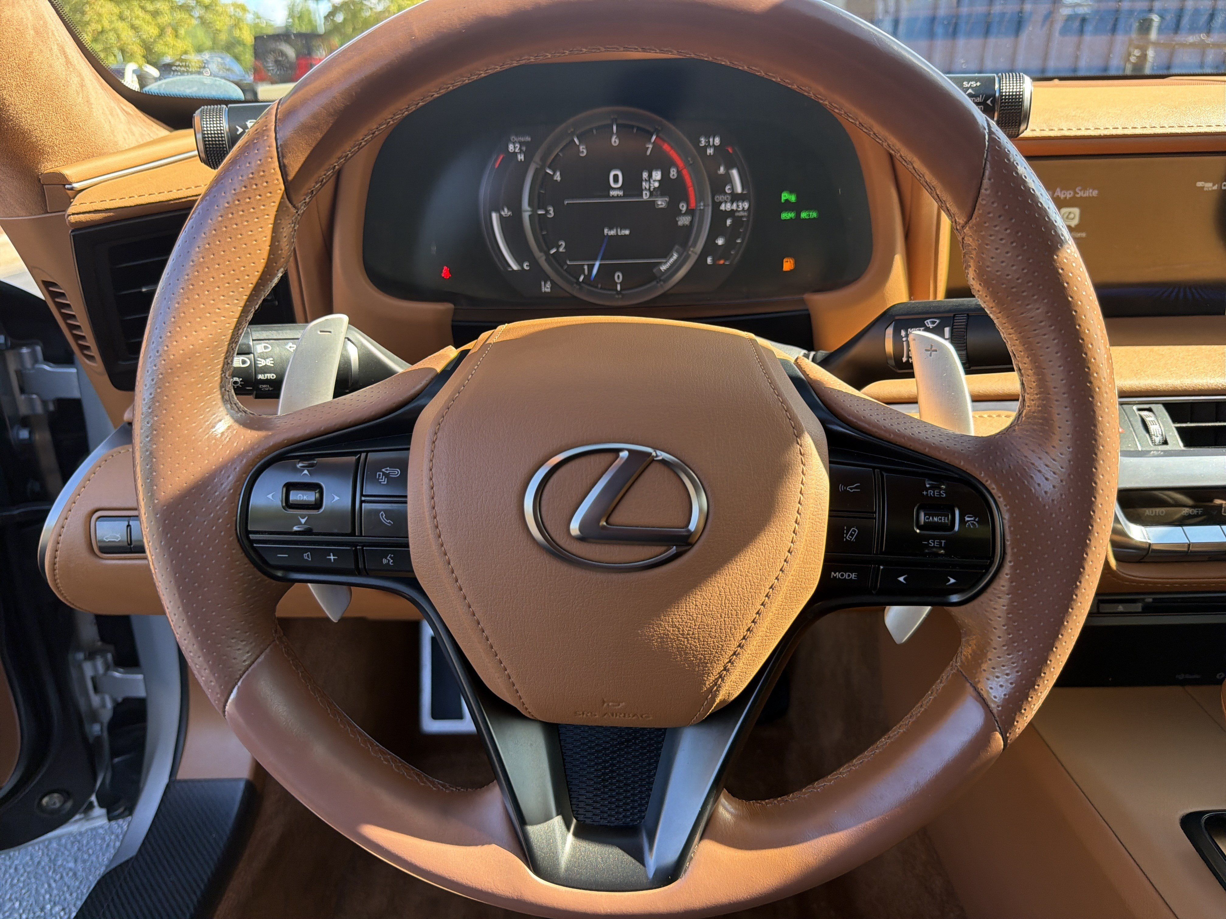 Used 2018 Lexus LC 500 Coupe w/ Performance Package RWD image 9