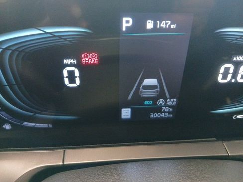 Used 2025 Kia Telluride S AWD/4WD image 25