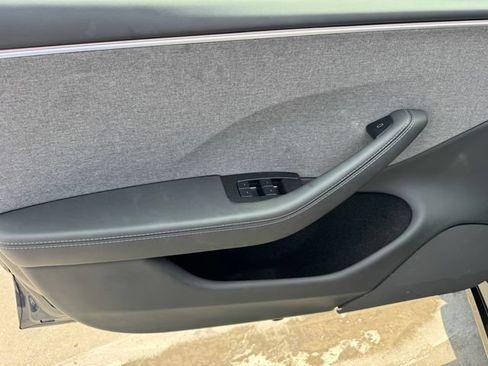 Used 2025 Tesla Model 3 Long Range RWD image 15