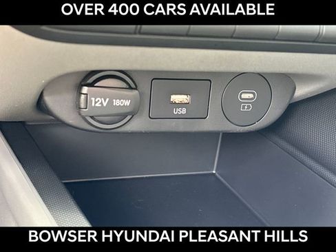 New 2026 Hyundai Elantra Hybrid FWD image 9