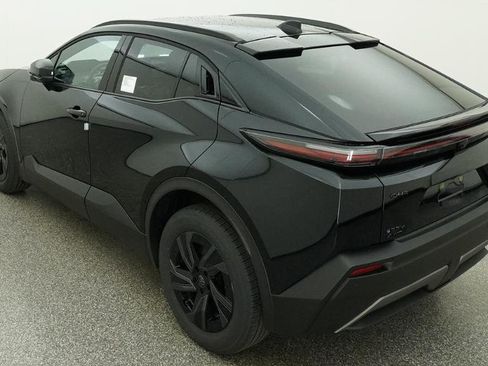 New 2026 Toyota C-HR AWD/4WD image 25
