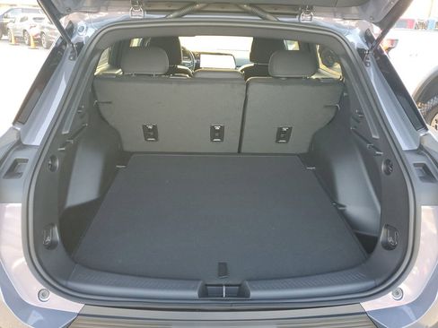 New 2026 Chevrolet Equinox EV LT image 8