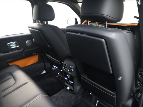 New 2026 Rolls-Royce Cullinan Black Badge AWD/4WD image 24