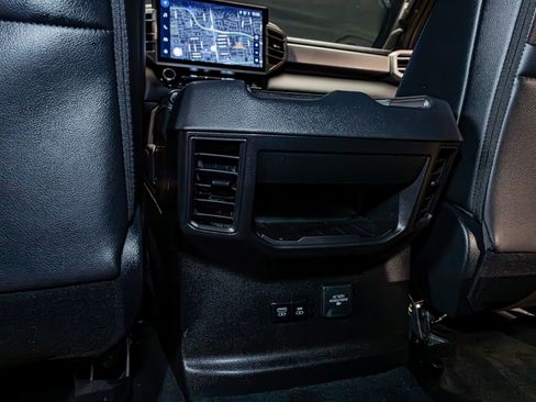 Used 2025 Toyota Tundra Limited image 23