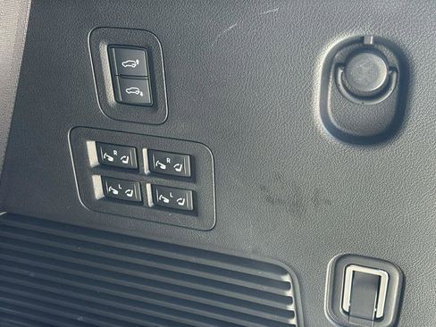 Used 2025 INFINITI QX80 Luxe image 20