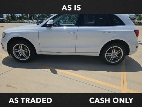 Used 2017 Audi Q5 2.0T Premium Plus w/ Technology Package AWD/4WD image 4
