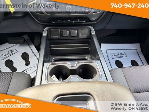 Used 2018 Chevrolet Silverado 1500 LT w/ All Star Edition AWD/4WD image 13