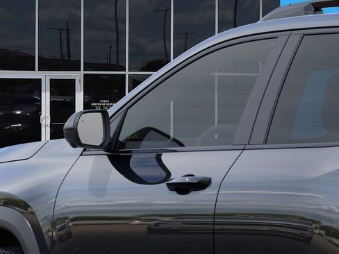 New 2026 Chevrolet Equinox RS w/ Safety and Technology Package image 12