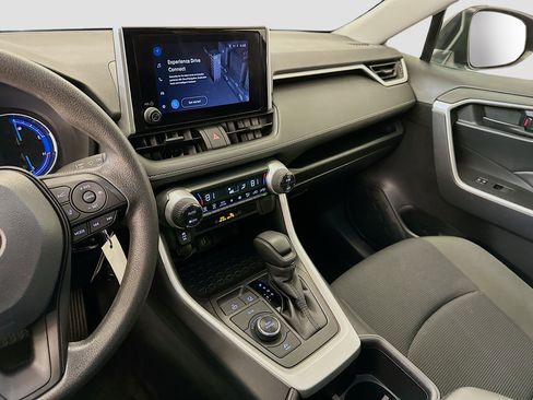 Used 2025 Toyota RAV4 LE image 26