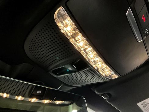 Used 2022 Mercedes-Benz E 350 Sedan image 35