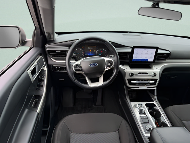 Certified 2023 Ford Explorer XLT AWD/4WD image 7