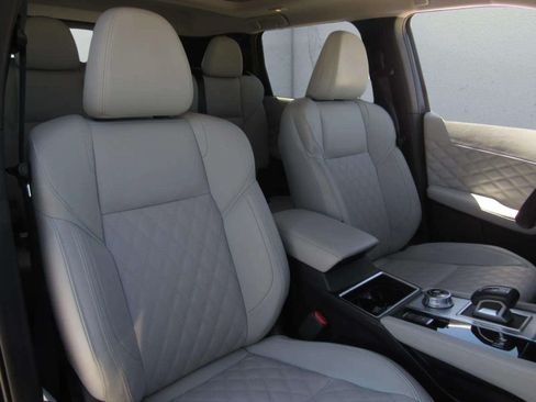 Used 2025 Mitsubishi Outlander SEL AWD/4WD image 11
