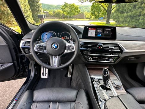 Used 2018 BMW 540i xDrive AWD/4WD image 14