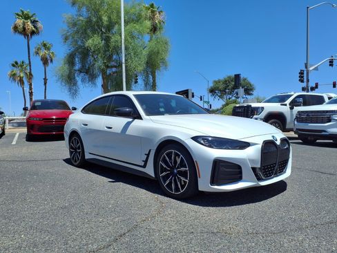 Used 2023 BMW i4 eDrive40 w/ M Sport Package RWD image 3