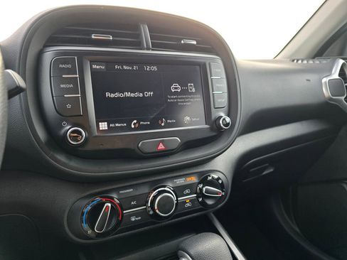 Certified 2023 Kia Soul LX w/ Option Group 015 image 32
