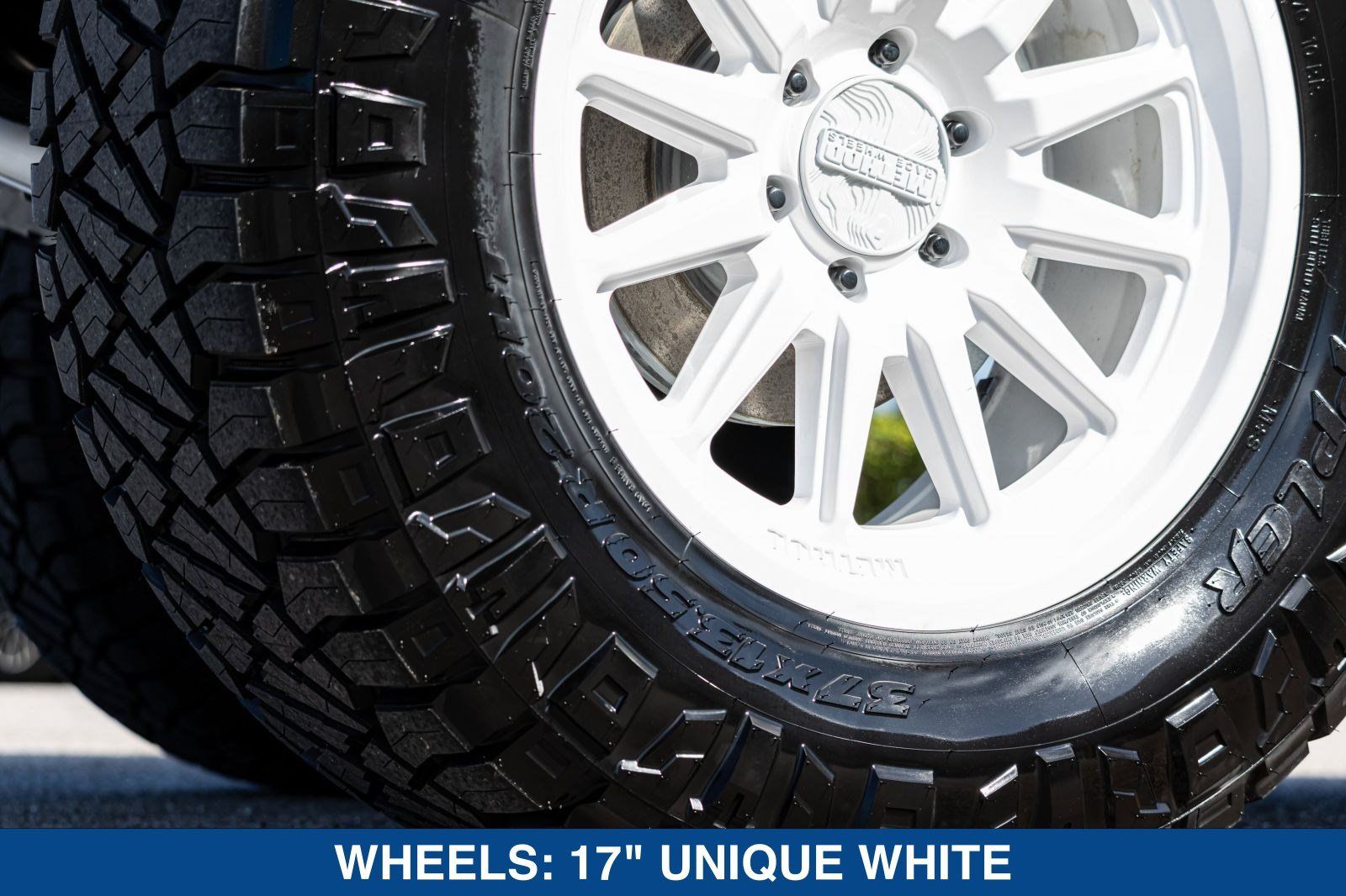 New 2026 Ford Bronco Heritage Edition AWD/4WD image 27