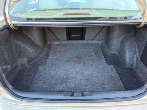 Used 2005 Honda Accord LX image 23