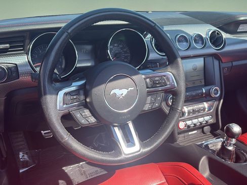 Used 2017 Ford Mustang GT Premium w/ GT Performance Package RWD image 21