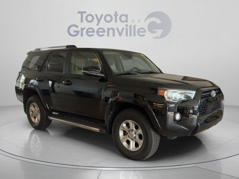 Used 2020 Toyota 4Runner SR5 Premium w/ Moonroof Package AWD/4WD image 8