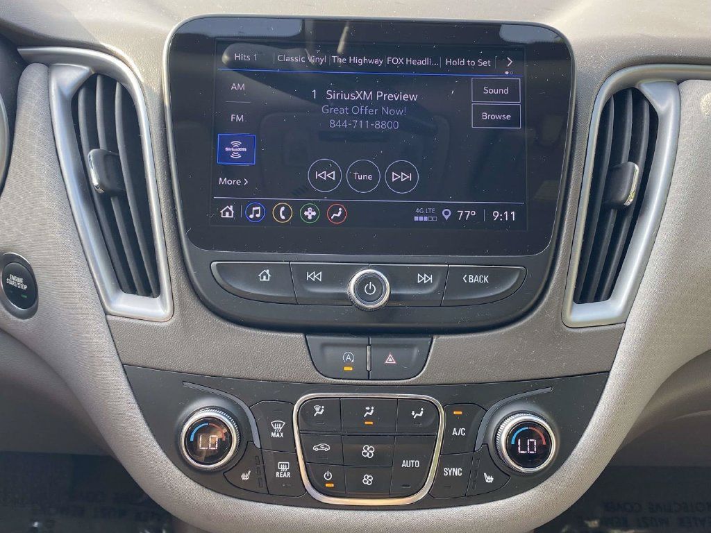 Used 2025 Chevrolet Malibu LT FWD image 25