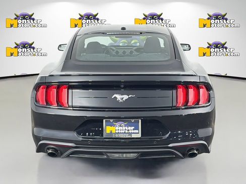 Used 2019 Ford Mustang Coupe w/ Equipment Group 101A RWD image 6