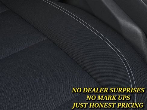 New 2026 Chevrolet Traverse LT w/ Enhanced Driving Package image 21