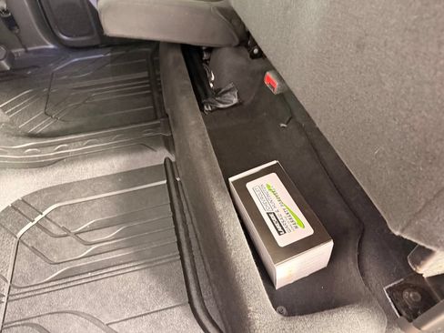 Used 2019 Chevrolet Silverado 1500 LT Trail Boss AWD/4WD image 39