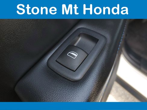 Used 2019 Jeep Grand Cherokee Laredo AWD/4WD image 14