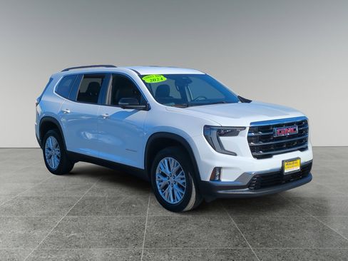 Used 2024 GMC Acadia Elevation image 7