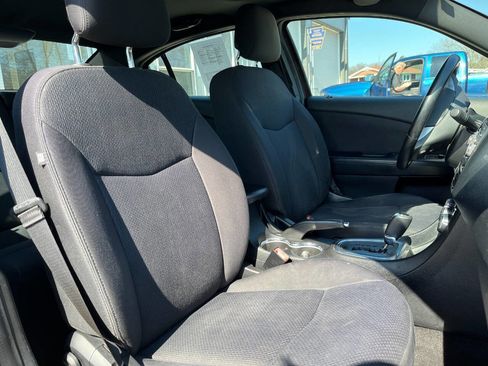 Used 2013 Chrysler 200 Touring w/ Cold Weather Group image 5