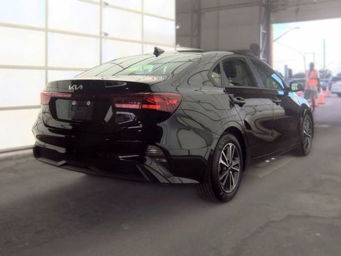 Used 2024 Kia Forte LXS FWD image 4