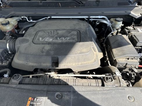 Used 2016 GMC Canyon SLT w/ Driver Alert Package RWD image 32