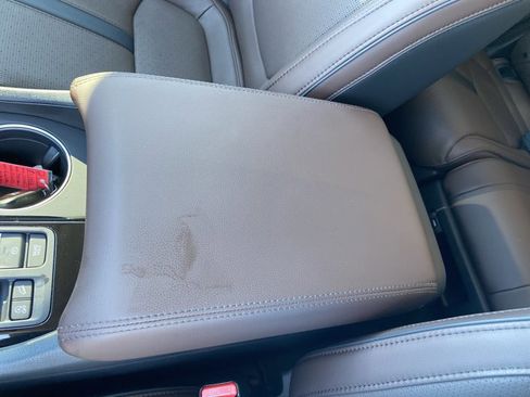 Used 2025 Honda Pilot Elite image 40