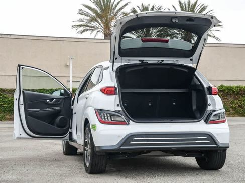 Used 2023 Hyundai Kona Limited w/ Cargo Package FWD image 27