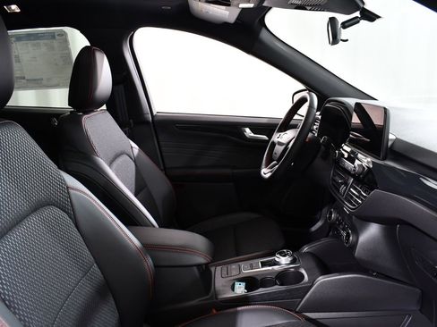 New 2025 Ford Escape ST-Line w/ Cold Weather Package image 16
