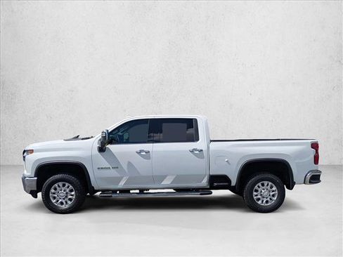 Used 2020 Chevrolet Silverado 2500 LTZ image 8