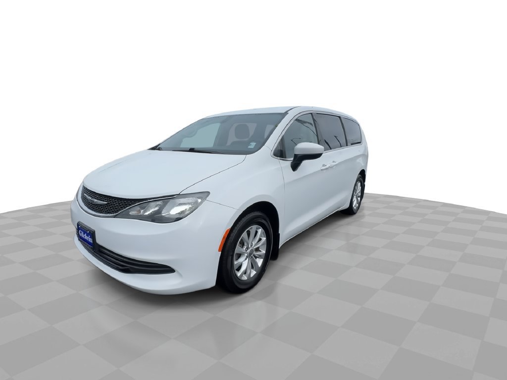 Used 2019 Chrysler Pacifica LX w/ Tire & Wheel Group FWD image 3