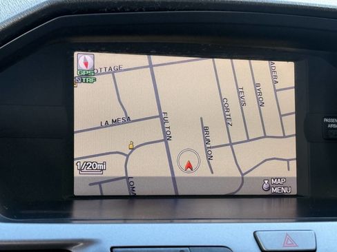 Used 2012 Honda Odyssey Touring image 9