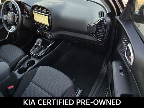 Certified 2025 Kia Soul EX image 7