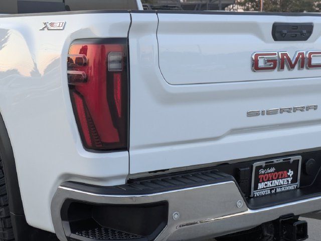 Used 2025 GMC Sierra 2500 SLT w/ SLT Convenience Package AWD/4WD image 7