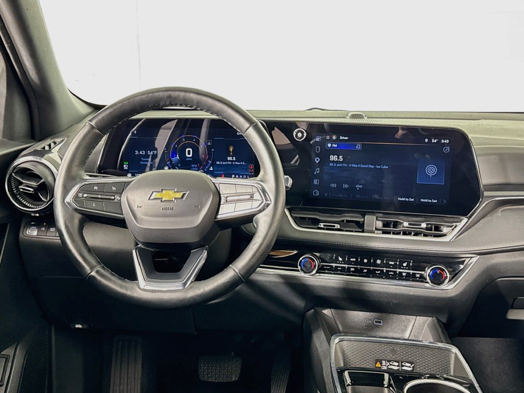Used 2025 Chevrolet Equinox LT w/ Convenience Package II FWD image 12