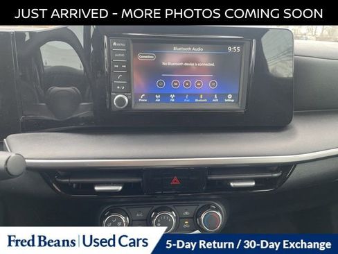 Certified 2025 Nissan Kicks S image 13