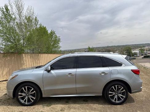 Used 2020 Acura MDX w/ Advance & Entertainment AWD/4WD image 4