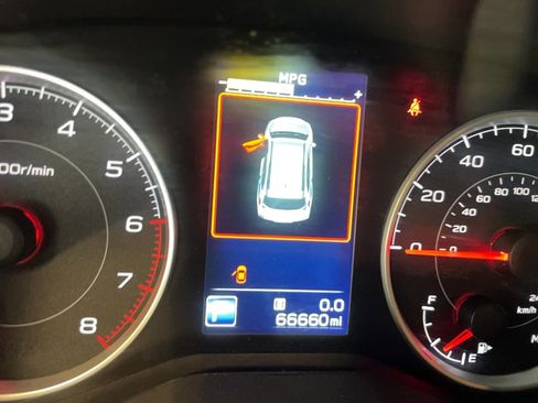 Used 2022 Subaru Ascent Premium w/ Convenience Package image 11